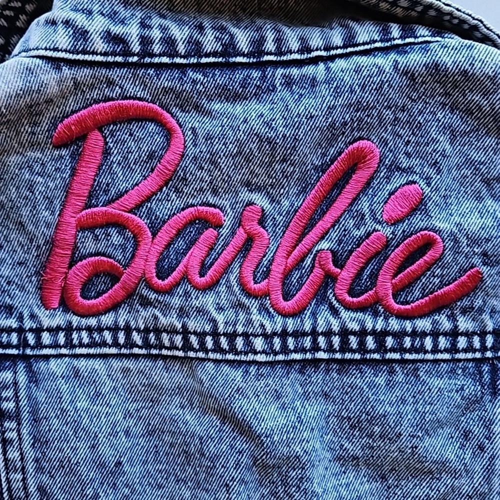 Barbie Light Acid Wash Denim Jacket XS - Picture 8 of 8